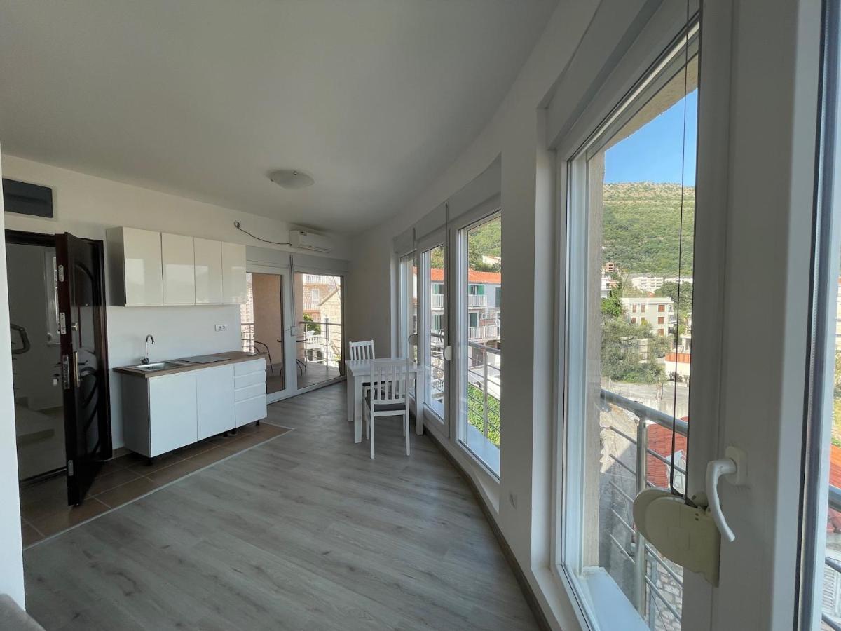 Upart House Apartamento Petrovac Exterior foto