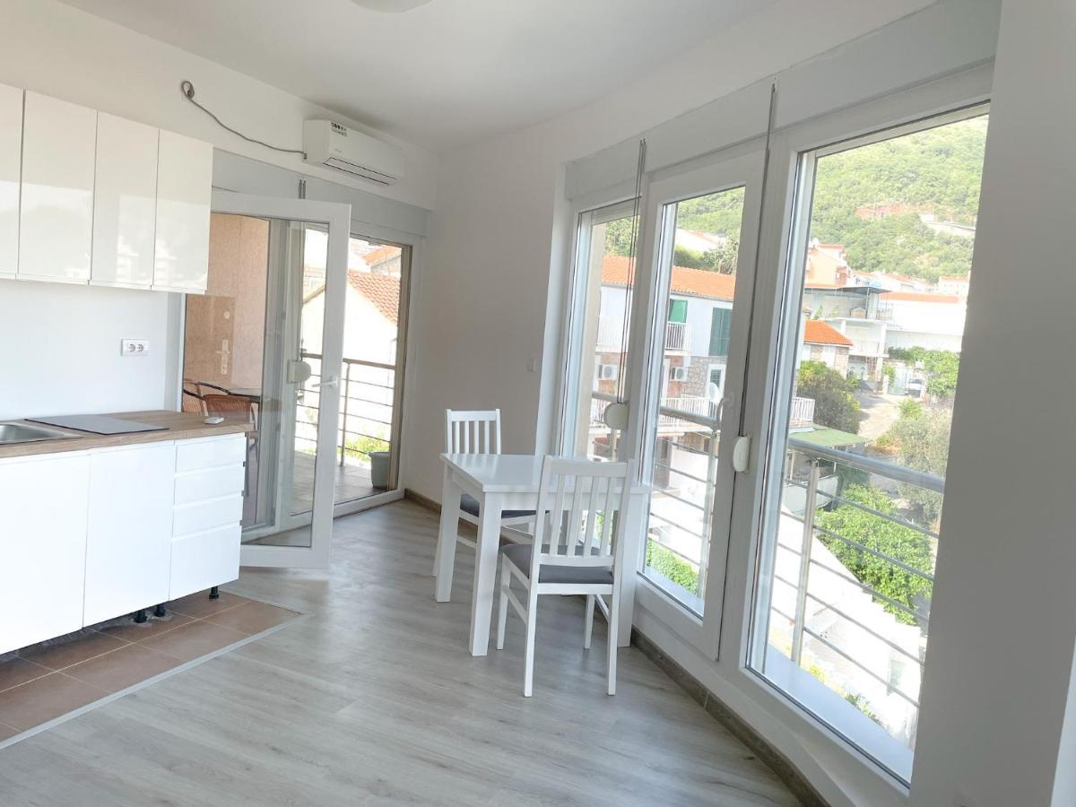 Upart House Apartamento Petrovac Exterior foto
