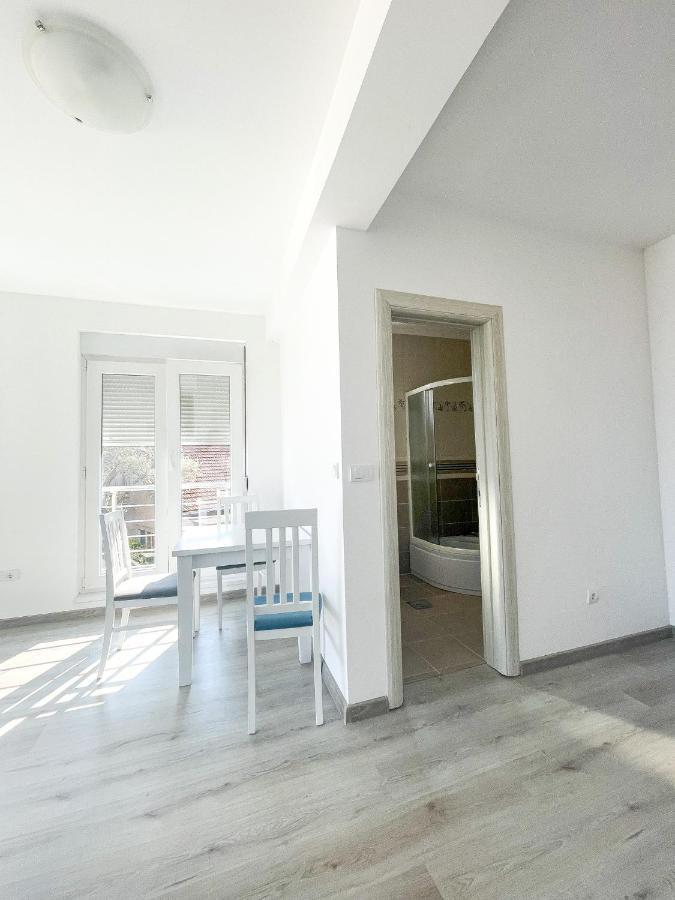 Upart House Apartamento Petrovac Exterior foto